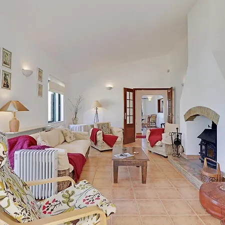 Algarve Country With Pool By Homing