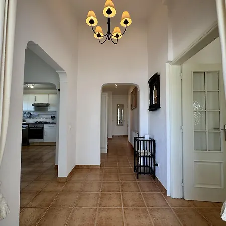 Algarve Country 1 With Pool By Homing Villa *