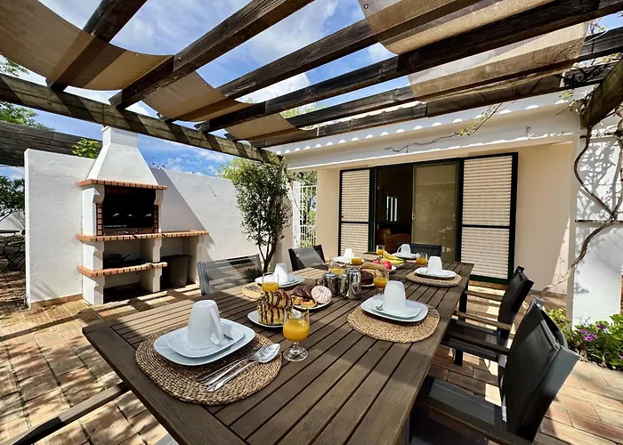 Algarve Country 1 With Pool By Homing * Santa Bárbara de Nexe